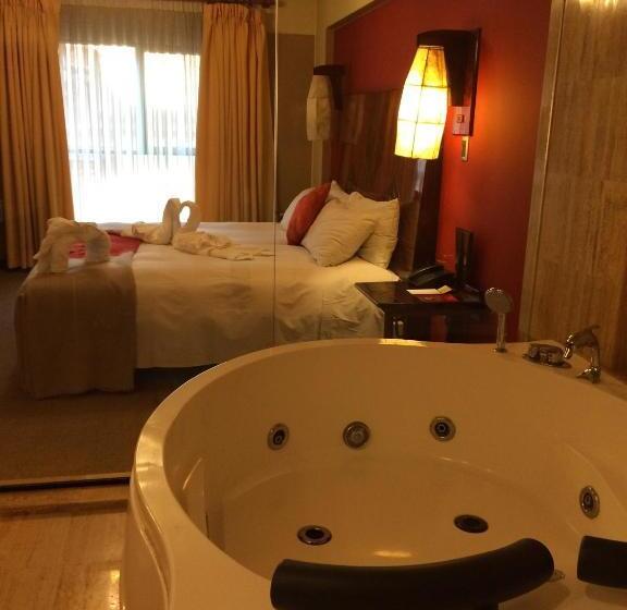 Президентский Люкс, Royal Inn Hotel Puno