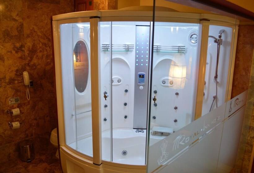 Королевский Люкс, Royal Inn Hotel Puno