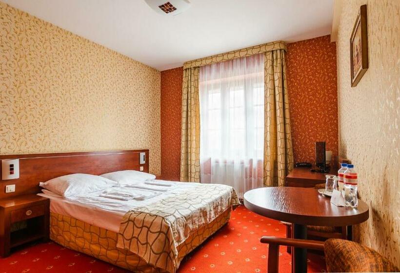 Quarto Estandar, Restauracja Browar Lwów W Lublinie
