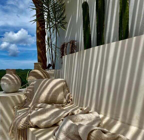 Люкс с Бассейном, Atalaya Villas Nusa Penida   Adults Only