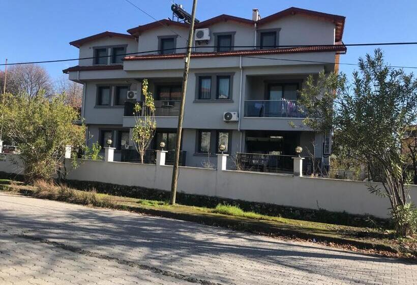 Студия Стандарт, Golden Lake Aparts