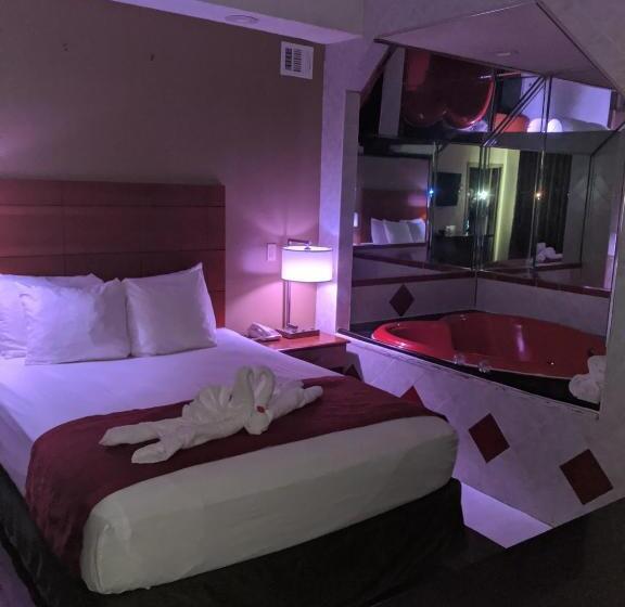 غرفة قياسية مزوَّدة بجاكوزي, Jets Motor Inn