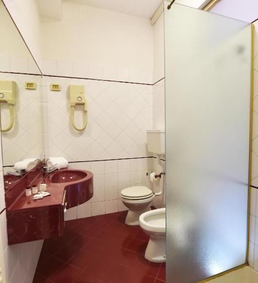 Family Suite, Ambra Hotel   The Only Central Lakeside Hotel In Iseo