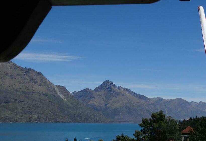 스탠다드 룸 킹사이즈 침대, Chalet Queenstown