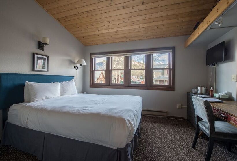 Номер Стандарт Двуспальная Кровать, Elk Mountain Lodge