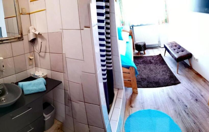Апартаменты 1 Спальня, Apartment Das Au  Gut