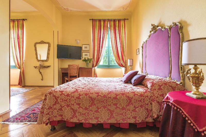 سوییت جونیور با چشم‌انداز دریاچه, Boutique Hotel Villa Sostaga