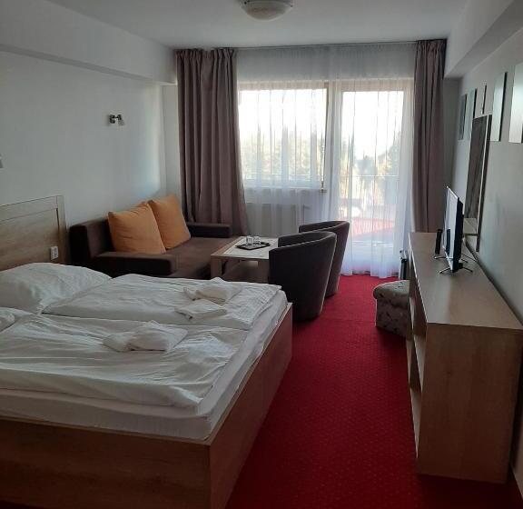 Quarto Estandar, Toliar