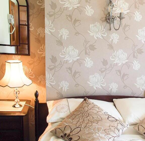 Номер Стандарт, Leaded Light Guest House