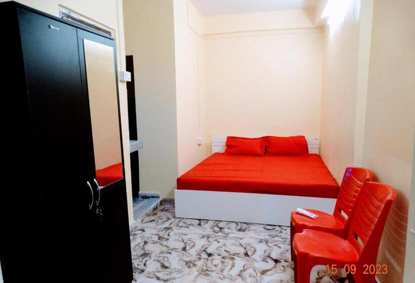 استودیوی استاندارد, Shree Ram Sia Hotel And Banquets