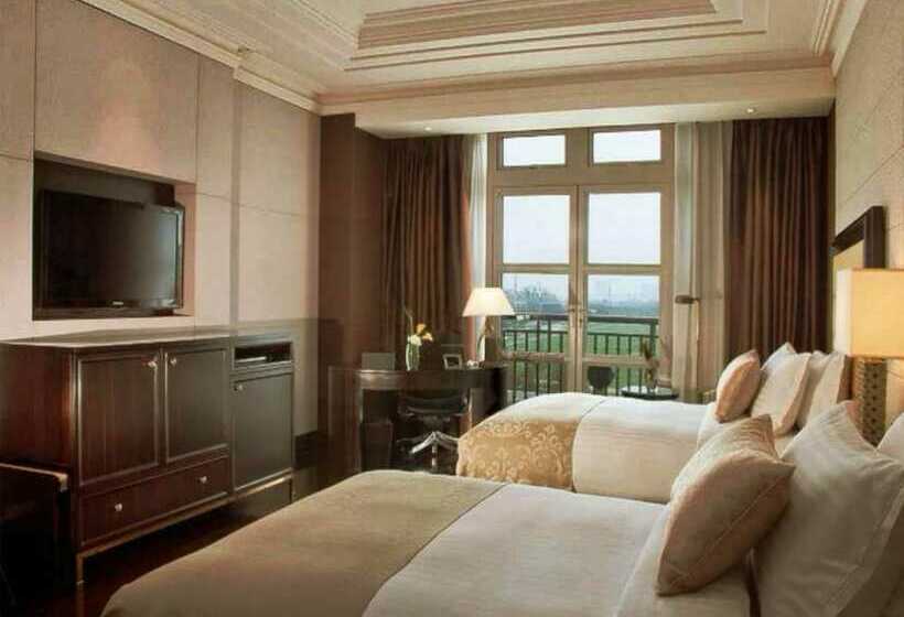 Quarto Estandar, Tianjin Goldin Metropolitan Polo Club