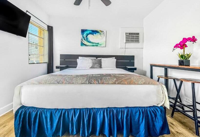 디럭스 룸 킹사이즈 침대, Hollywood Beach Hotels