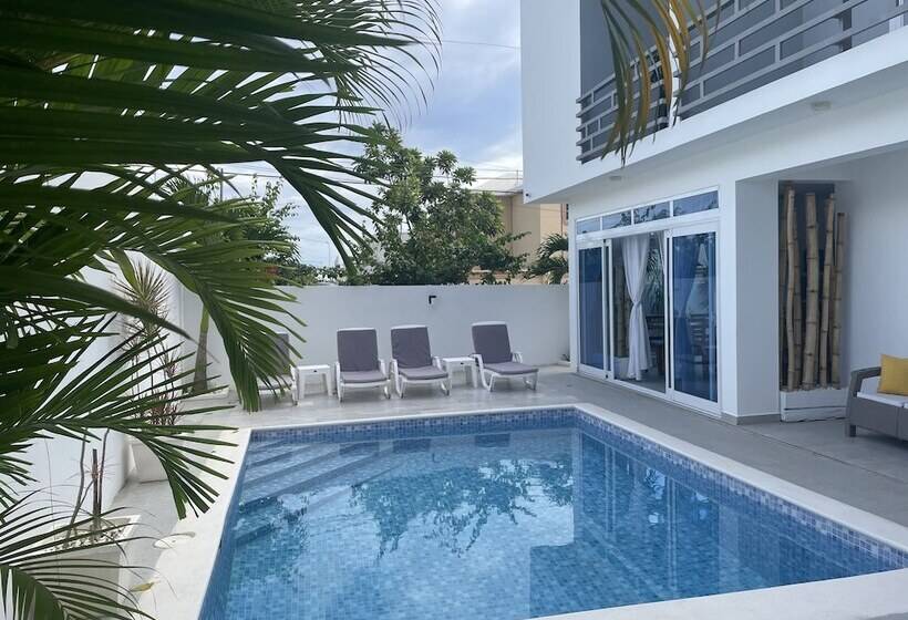 Четырехместный Номер Deluxe, Gaia Residence Deluxe