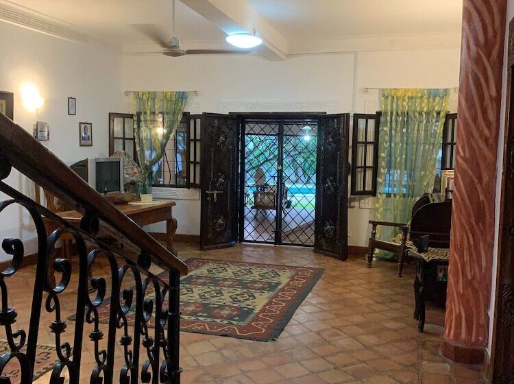 ویلای لوکس 1 خوابه, Kenyan House Malindi