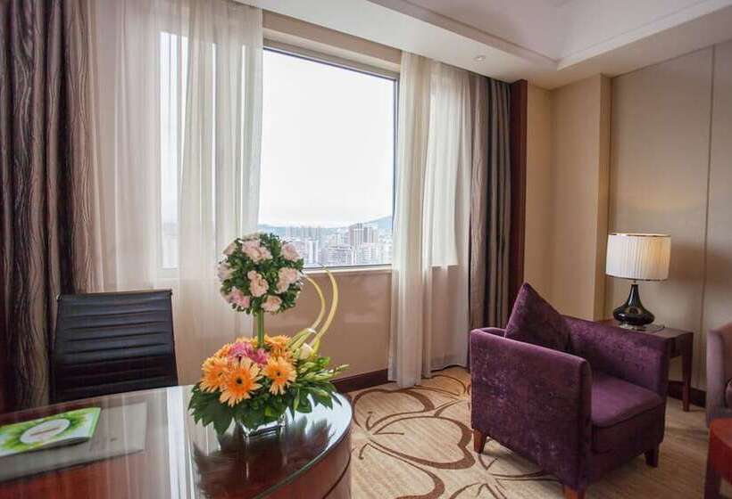 Президентский Люкс, Ramada Plaza Shaoguan City Centre