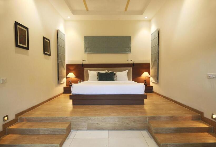 行政房间, Lemon Tree Hotel, Tarudhan Valley, Manesar
