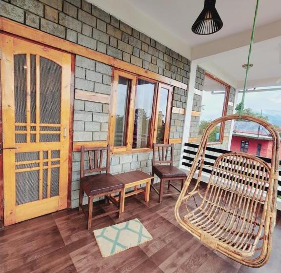 스탠다드 룸 킹사이즈 침대, The Birdhouse Villa