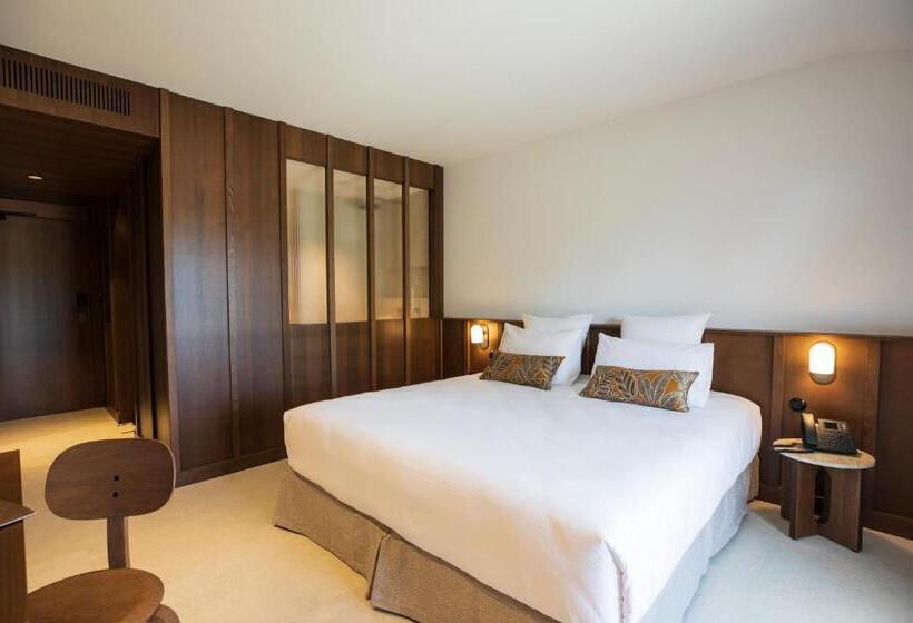 Номер Deluxe Вид на Море Боковой, Hôtel Spa & Restaurant   Son De Mar