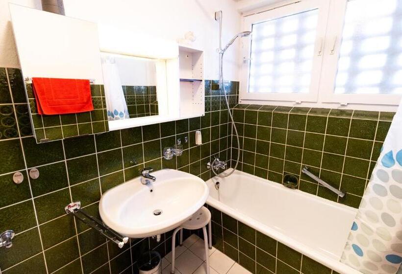 Апартаменты 1 Спальня, Pension Am Hardausee