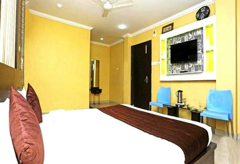 اتاق لوکس, Sai Sandpiper Puri Near Sea Beach Wifi & Restaurant Facilities  Best Choice Of Travellers By Morserv
