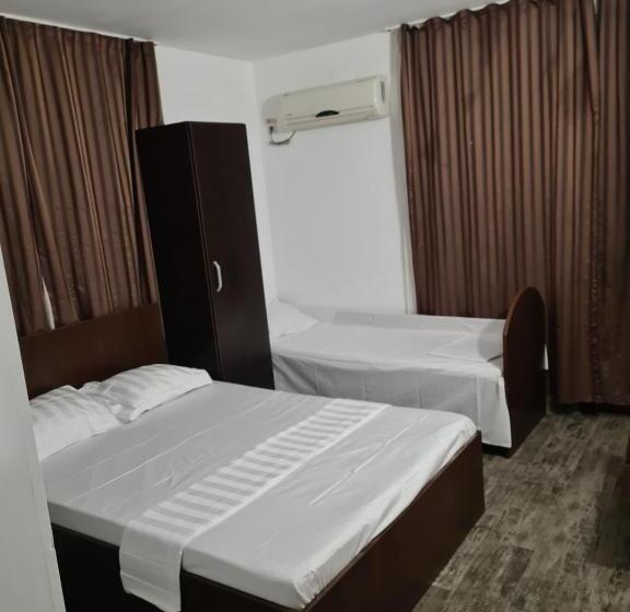 اتاق لوکس سه تخته, Camere De închiriat Duly Costinești