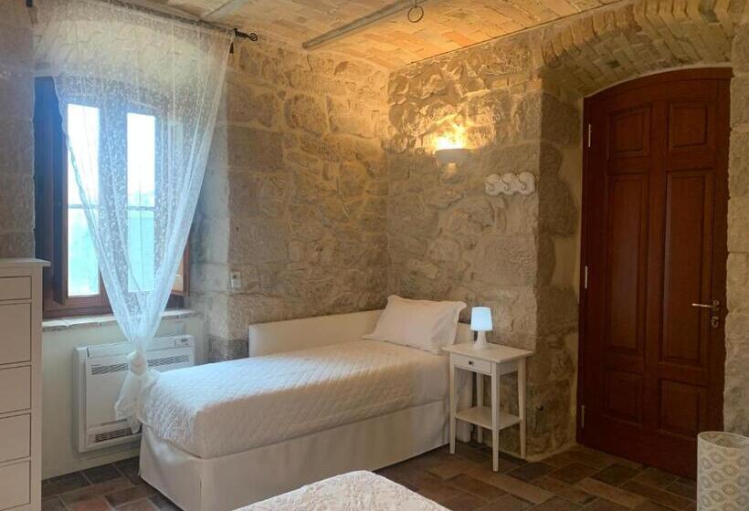 标准三人间, La Quercia B&b