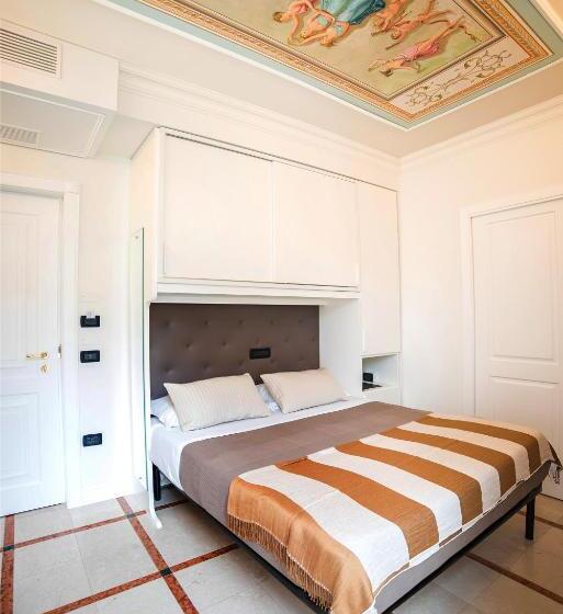 اتاق استاندارد با بالکن, Opera Arte Rooms
