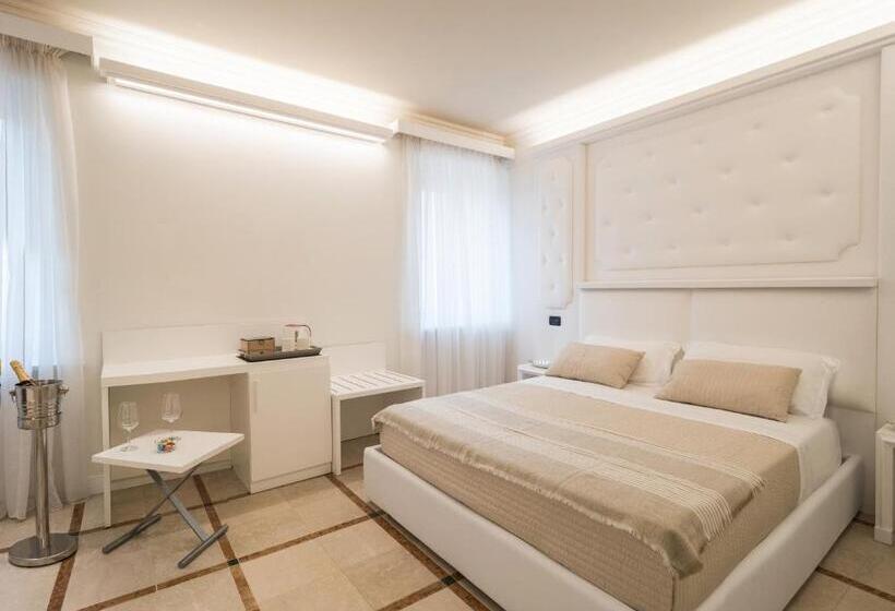 اتاق سوپریور, Opera Arte Rooms
