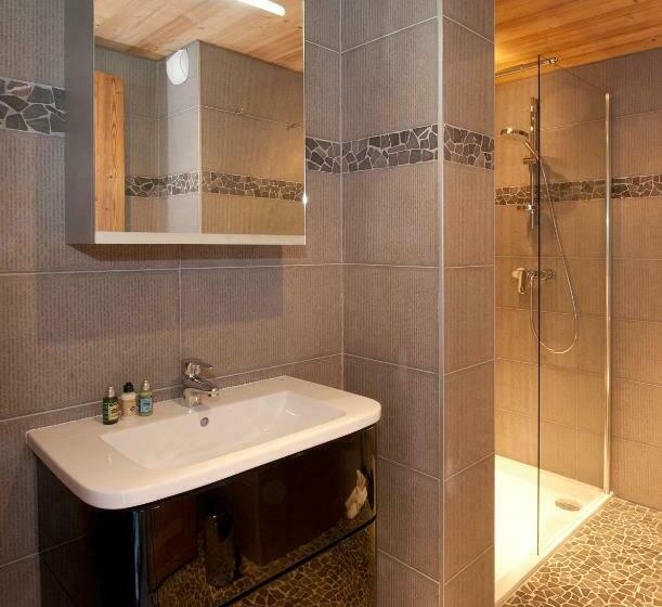 Quarto Estandar, Altitude Lodge