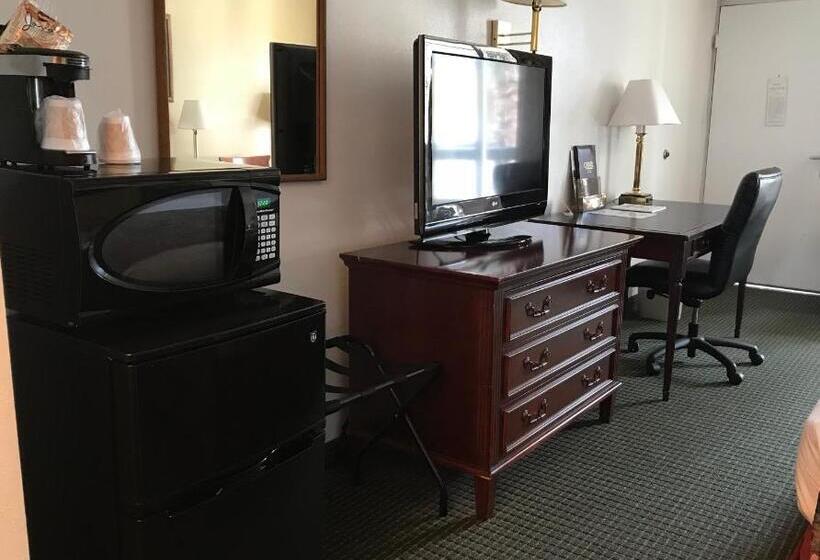 Стандартный Номер Кровать Кинг, Carmel Inn And Suites Thibodaux