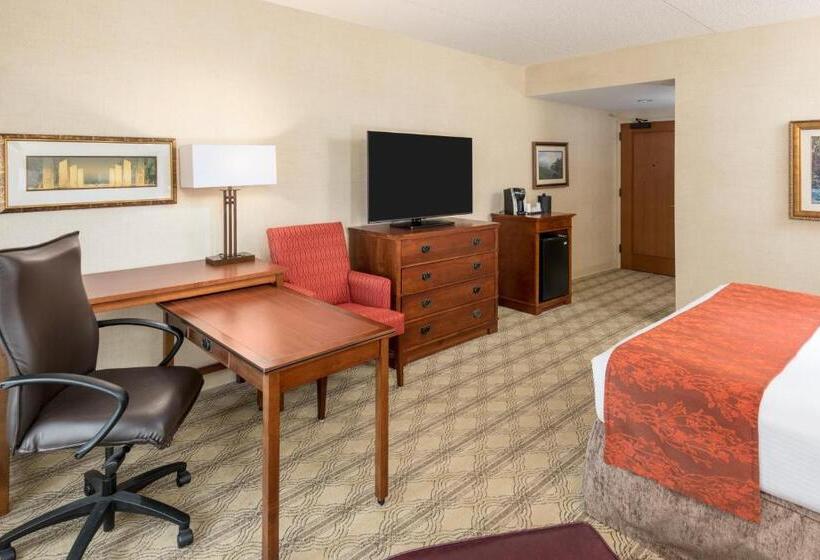 장애인을 위한 킹사이즈 침대 스탠다드 룸, The Inn At Virginia Tech  On Campus