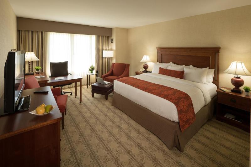 장애인을 위한 킹사이즈 침대 스탠다드 룸, The Inn At Virginia Tech  On Campus