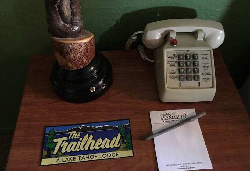 اتاق استاندارد با تخت بزرگ, The Trailhead