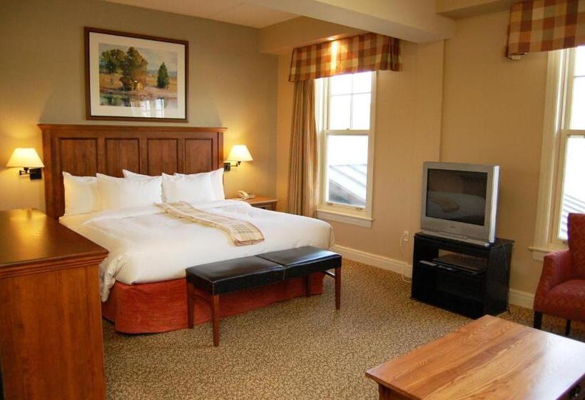 带大床的套房, Calabogie Peaks Hotel, Ascend Hotel Collection