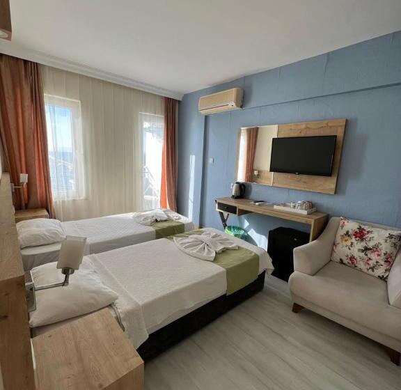 Quarto Familiar, Ibrahim Bey