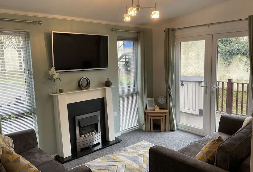 Апартаменты Классик 1 Спальня, Brambles Holiday Lodges