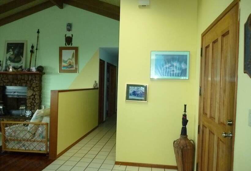 Люкс Вид на Море, A Beautiful Edge Of The World Bed & Breakfast