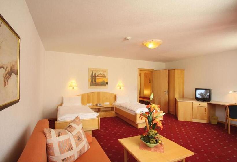 Семейный Номер, Aktiv Hotel Traube