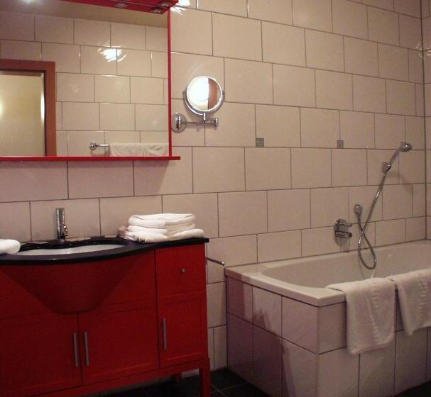 Люкс 2 Спальни, Erlebnishotel Fendels