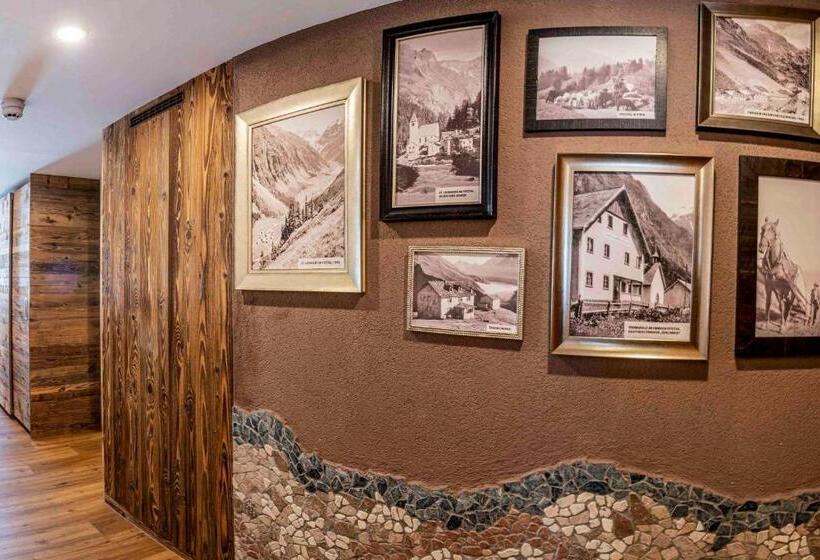Люкс 2 Спальни, Almhof Reithof Pitztal