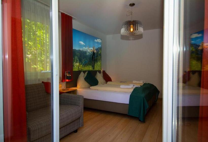 Family studio with balcony, Schlafmeile Traunsee