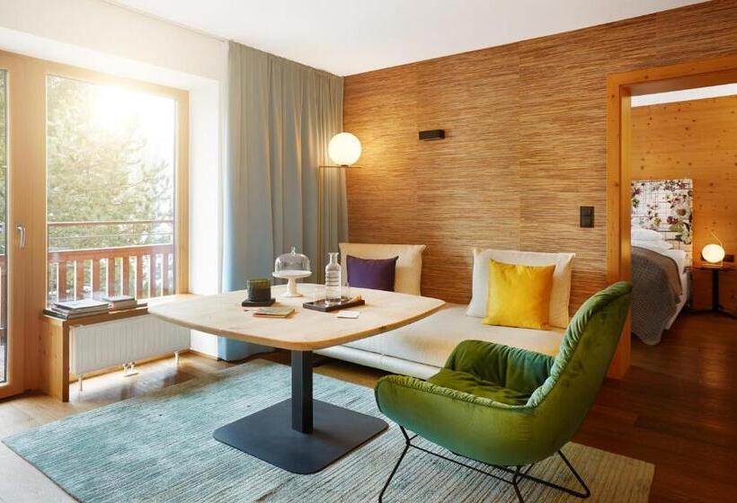 Люкс Повышенной Комфортности, Small Luxury Hotel Of The World   Daspost