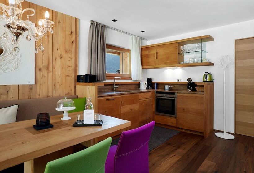 Люкс Deluxe 2 Спальни, Small Luxury Hotel Of The World   Daspost