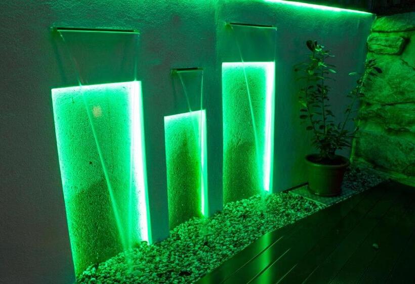 Апартаменты 3 Спальни, Apart Central – Premium Mountain&garden