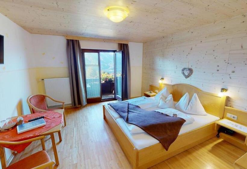 Номер Стандарт с Балконом, Berghotel Presslauer