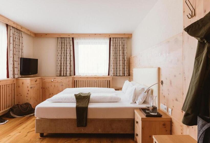 Номер Стандарт, Gartenhotel Linde 4 Sterne Superior