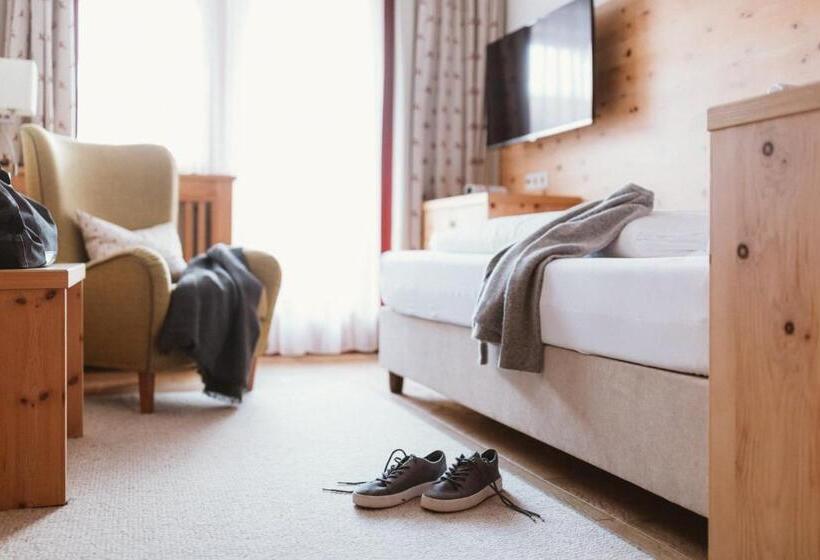 Номер Стандарт Индивидуальный, Gartenhotel Linde 4 Sterne Superior
