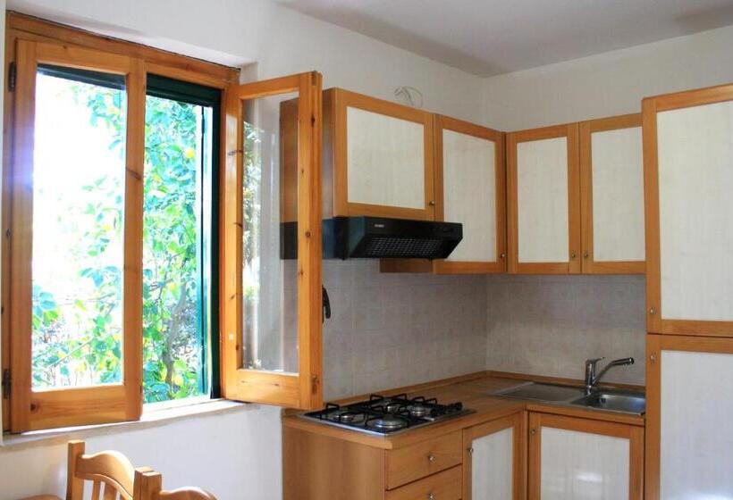 Apartamento 1 Dormitório, Residence Delfino