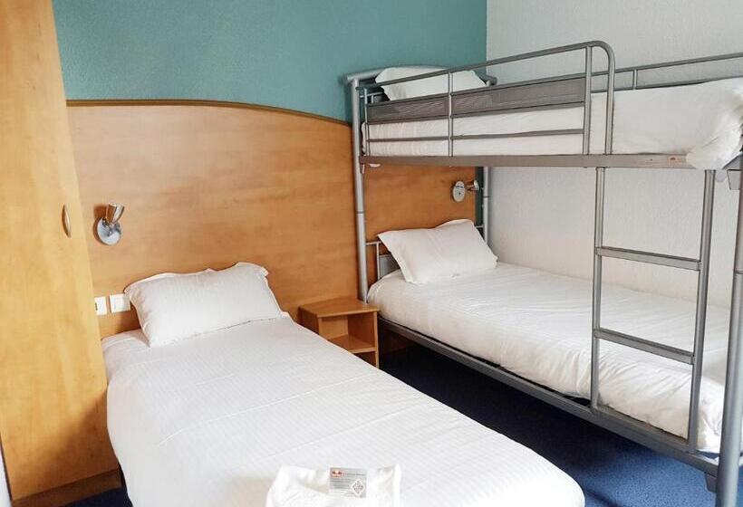 Трехместный Номер Комфорт, Brit Hotel Caen Hérouville