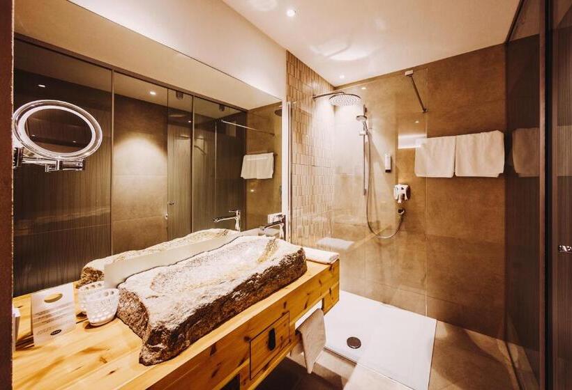 Люкс Повышенной Комфортности, Gourmet   Boutique Hotel Tanzer